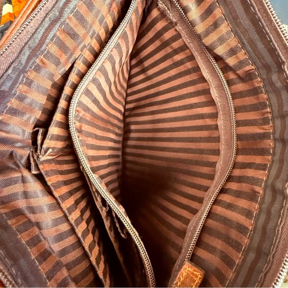 Unisex Jack Georges Voyagers Collection Leather Crossbody - Picture 12 of 16